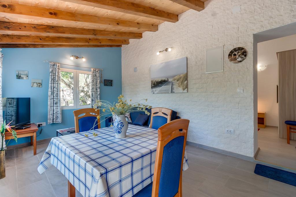 Holiday home Nikol Veli Lošinj Dış mekan fotoğraf